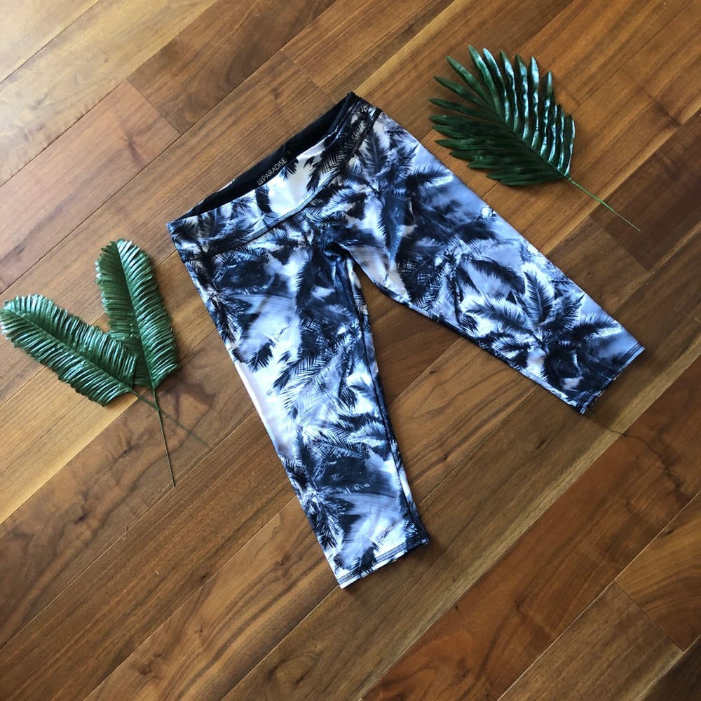 Monochrome Palm Tree Yoga Pants